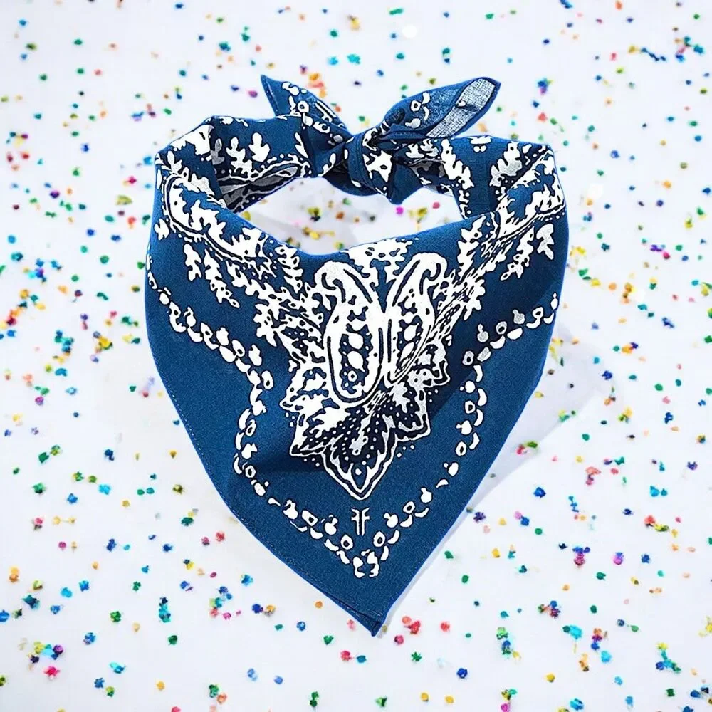 Frye bandana blue